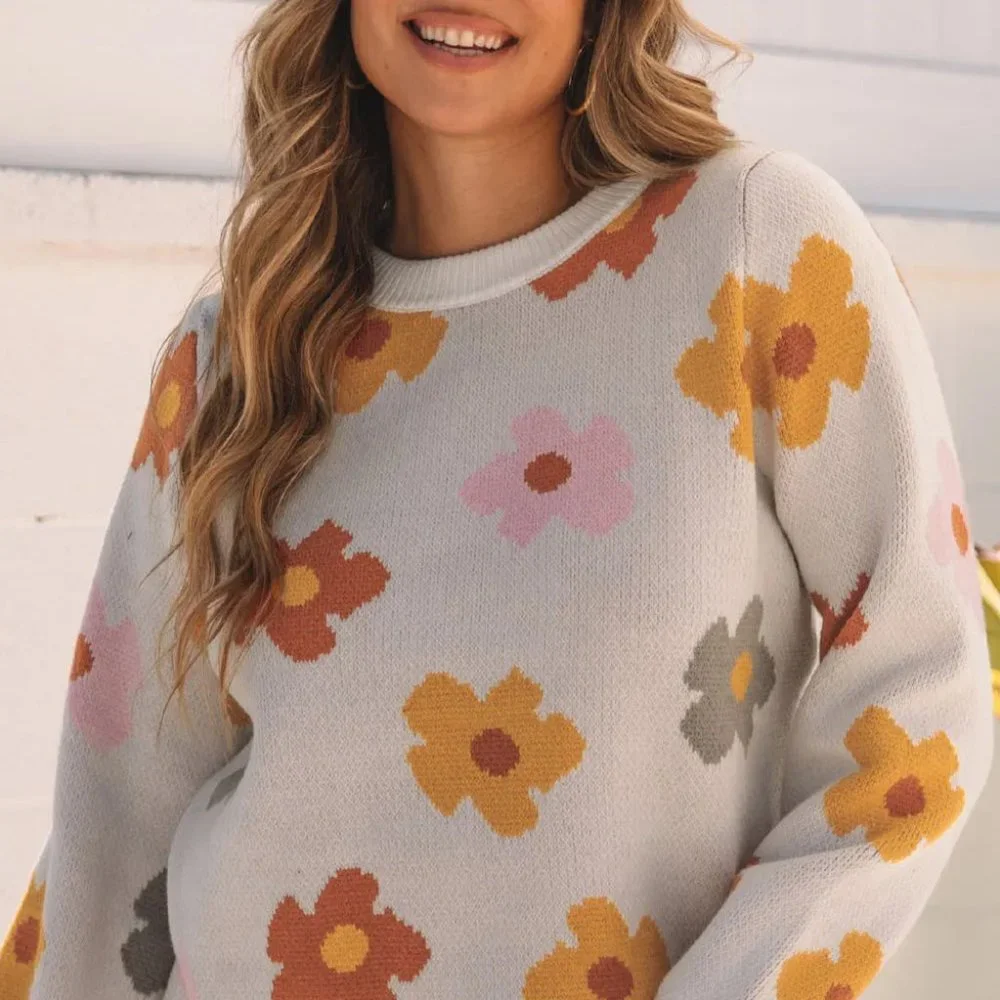 White Sweet Flower Knitted Ribbed Hem Sweater - Picture 1 of 13